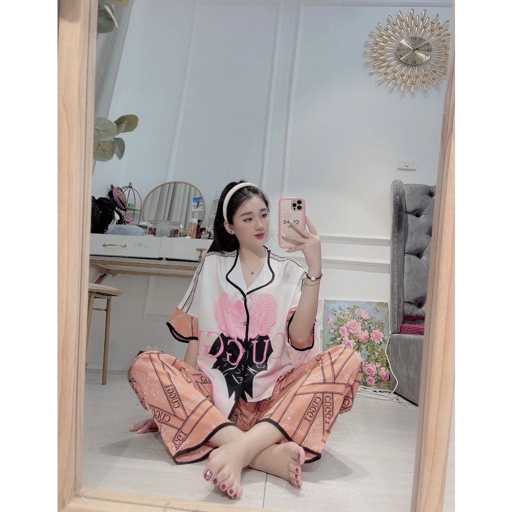 Mẫu đồ bộ lụa mango cổ sen của shop | BigBuy360 - bigbuy360.vn