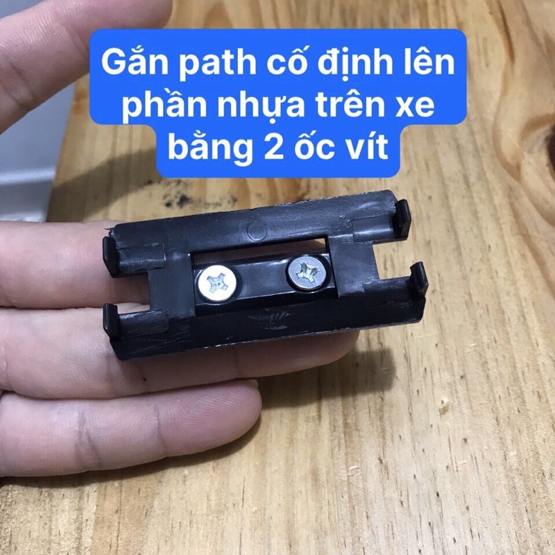 Báo giờ nhiệt độ và báo vôn bình acquy xe máy