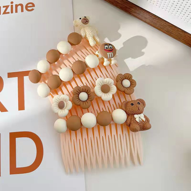 Lược cài tóc gấu hoa thỏ NÂU BE PASTEL đáng yêu dễ thương CA19