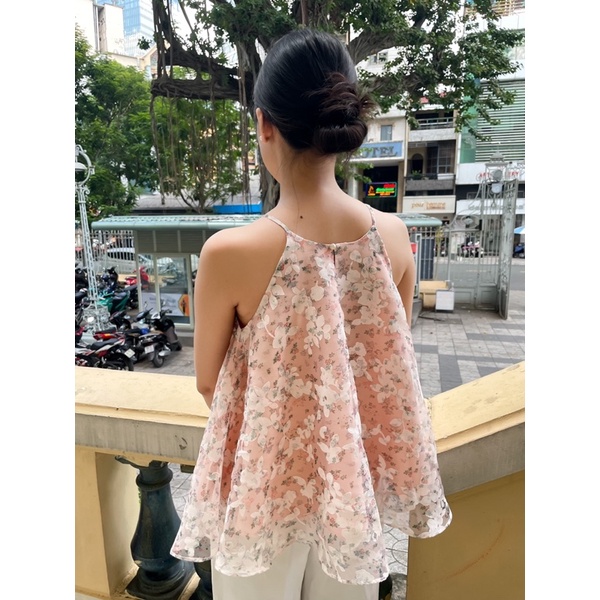 Áo yếm hoạ tiết hoa bồng bềnh Della Shirt-Miahou Closet
