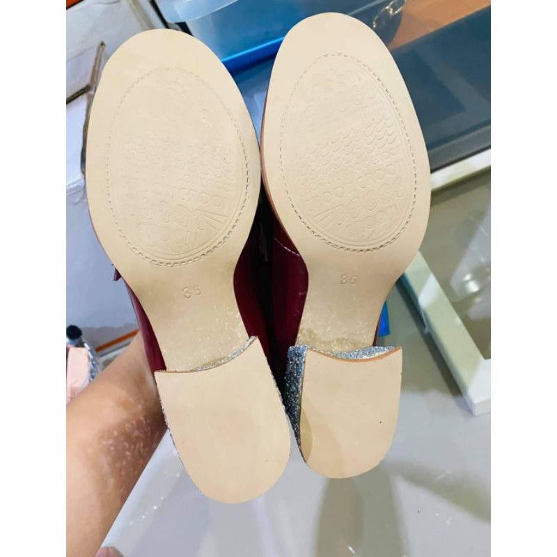 Giày của croon pass