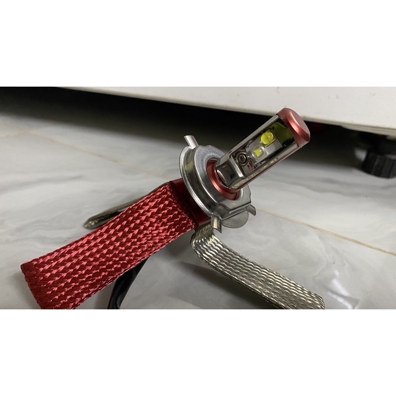 Đèn led chip T6 lớn gắn xe máy wave dream sirius