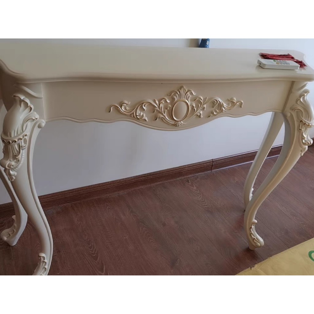 Bàn phong cách Tây Âu sang trọng đặt phòng khách, bàn trưng bày phong cách tân cổ điển HANWOOVINA