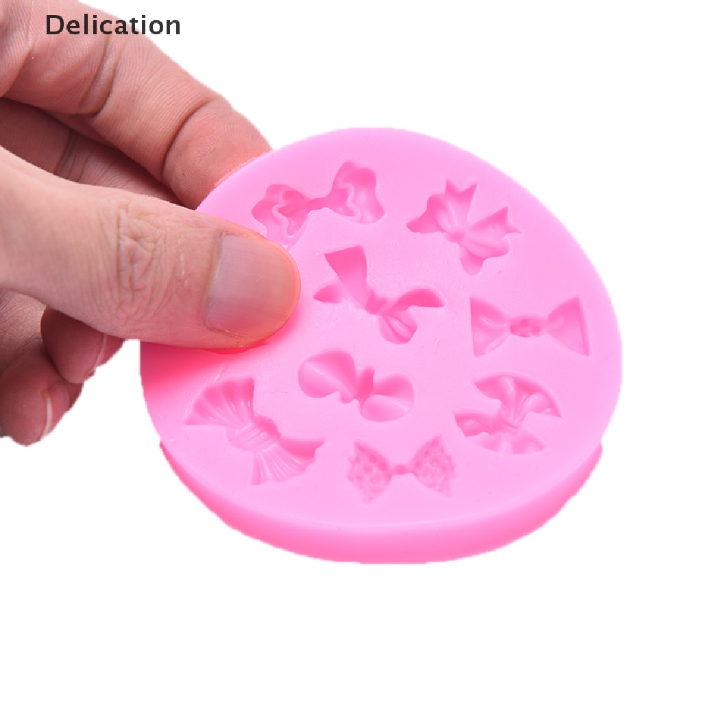 Khuôn Silicone Làm Kẹo Sô Cô La Với Họa Tiết Dễ Thương