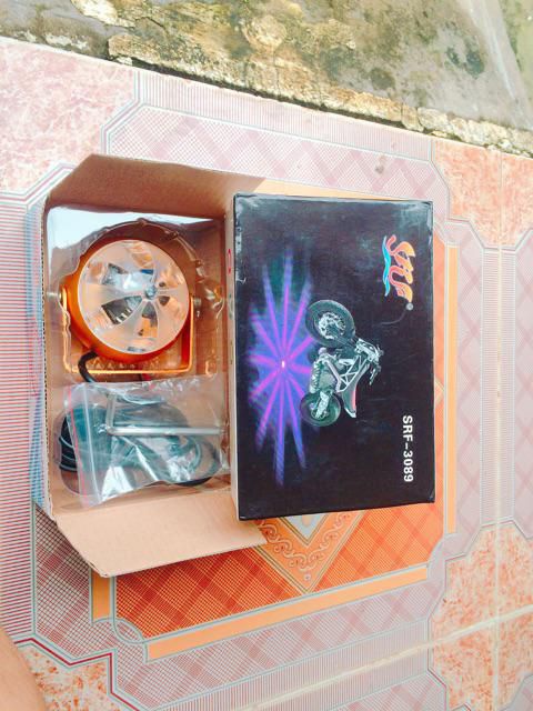 Đèn chiếu gầm nhiều tia  vỏ nhôm cao cấp