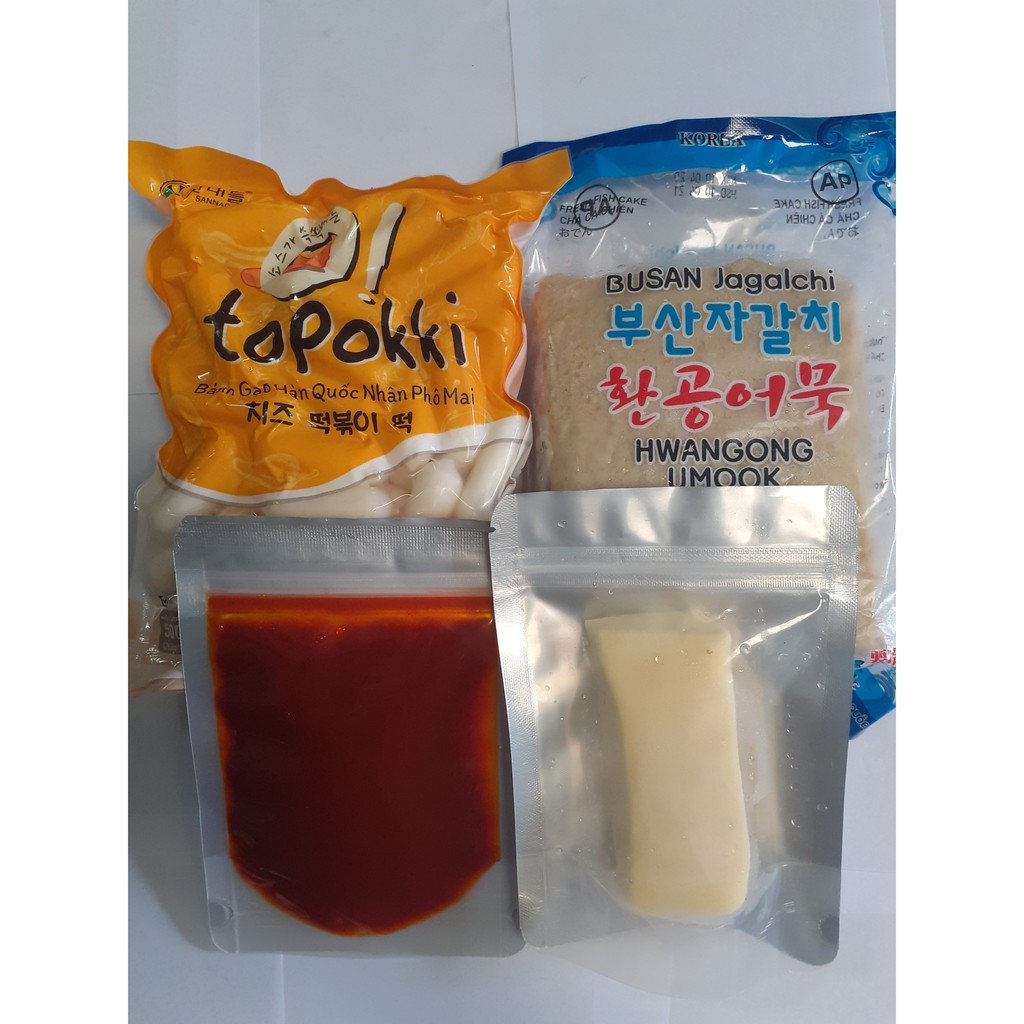 500g bánh phô mai+ 450g chả cá+ 100g phô mai Mozzazzella+ 100g sốt tương ớt Hàn Quốc