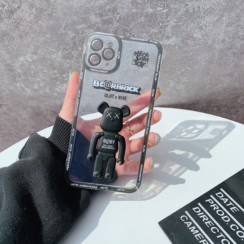 Ốp Lưng Silicon Chống Sốc Viền Nổi Medicom Tory ( Kèm Giá Đỡ Hình Gấu )