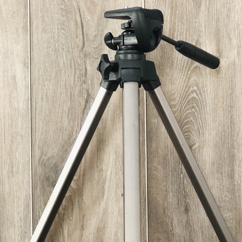 Chân máy tripod nội địa nhật