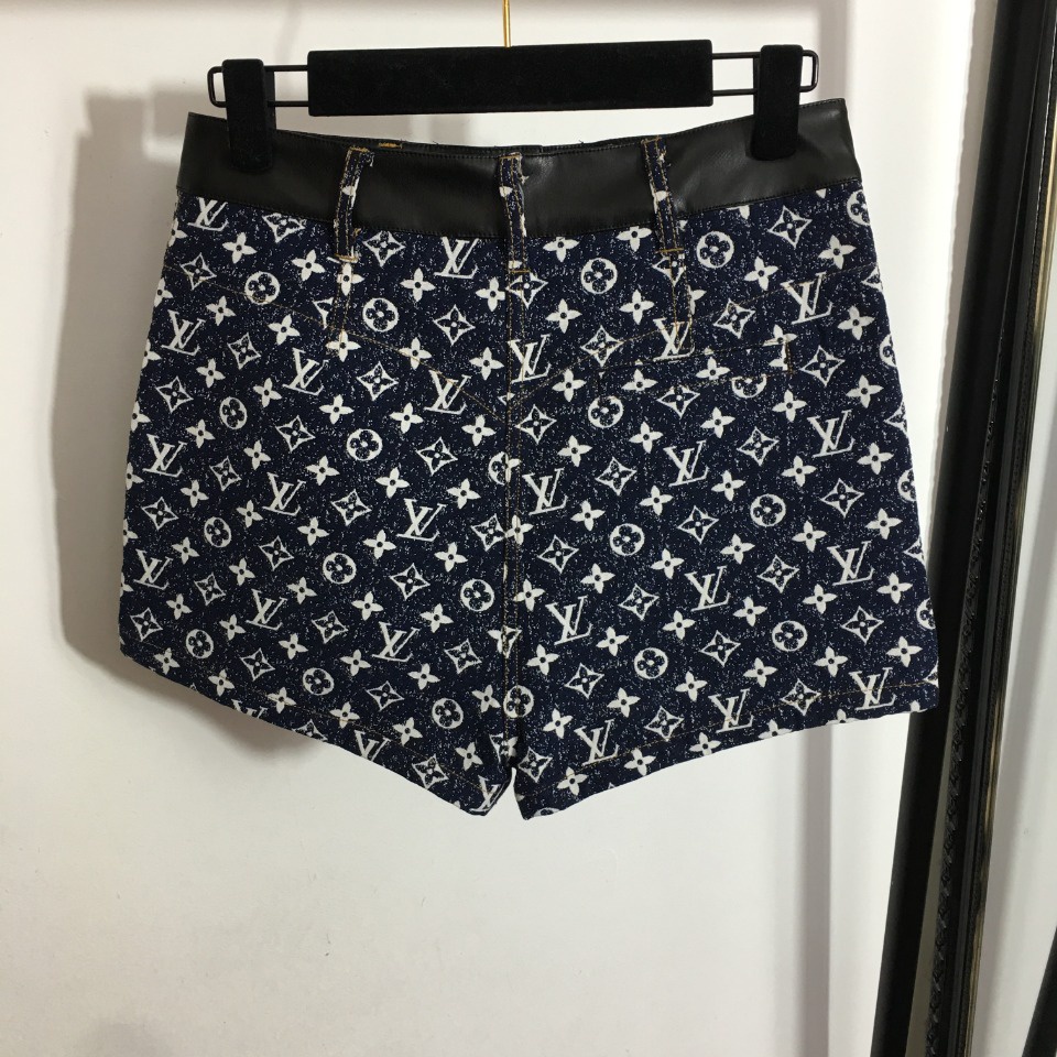 Quần short nữ thời trang cao cấp Louis Vuitton LV phong cách trẻ trung, thời thượng
