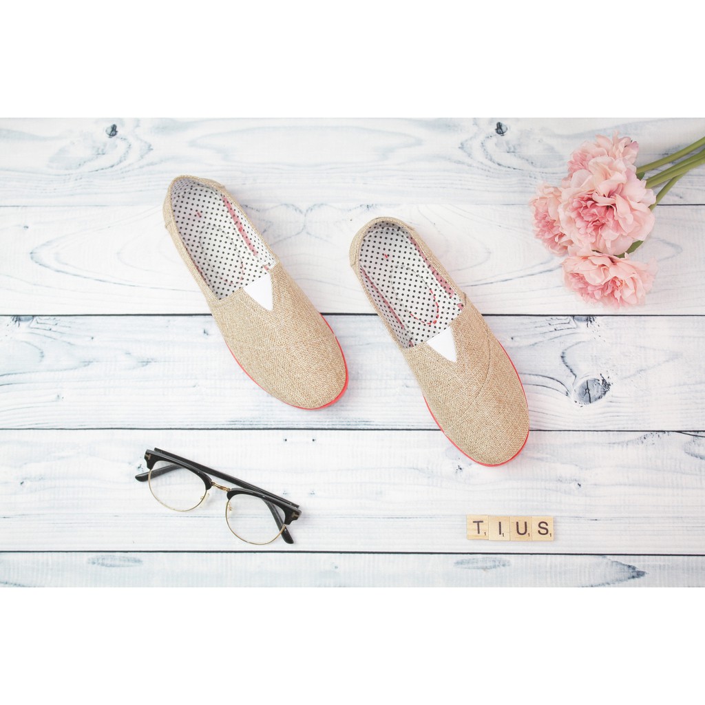 GIÀY SLIP ON VẢI BỐ NÂU | BigBuy360 - bigbuy360.vn