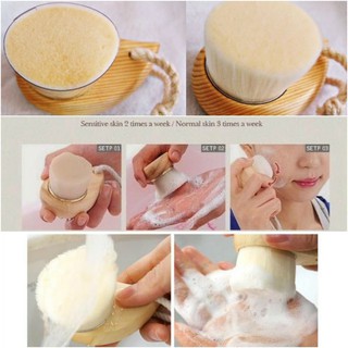 Cọ rửa mặt tạo bọt Hàn Quốc