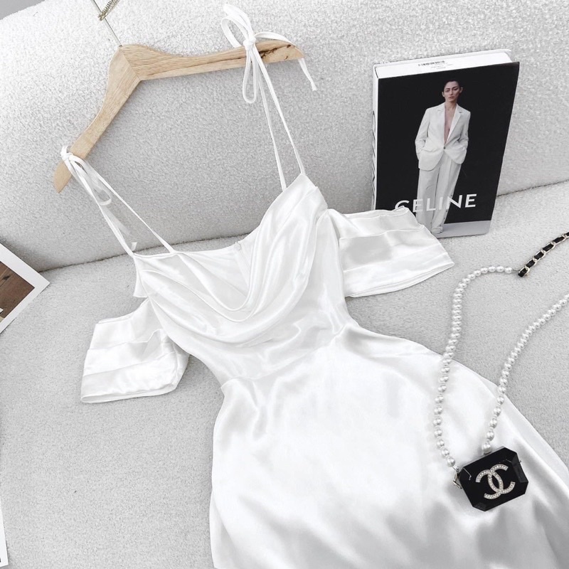 Đầm midi lụa 2d cổ đỗ rớt vai xếp ly ngực MT