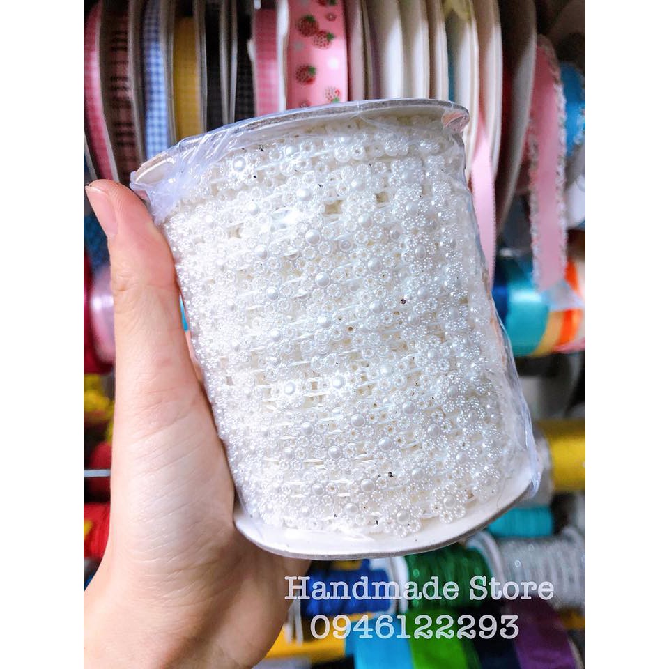 Dây hạt ngọc - hoa trang trí