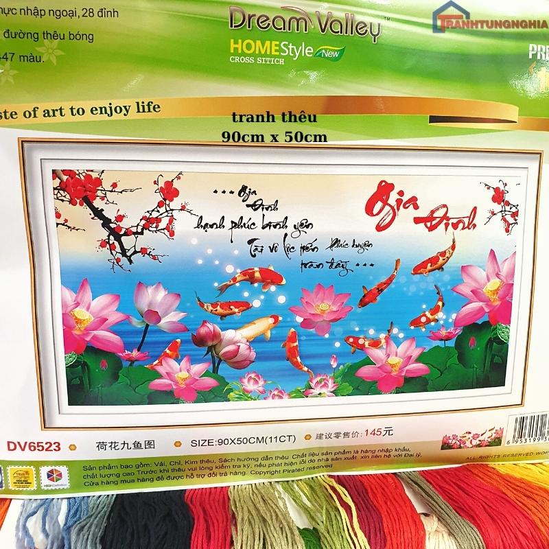 Tranh thêu chữ thập gia đình hạnh phúc