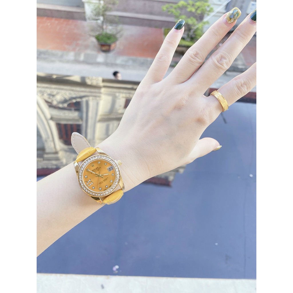 Đồng hồ nữ Rolex dây da nhẹ nhàng thanh lịch
