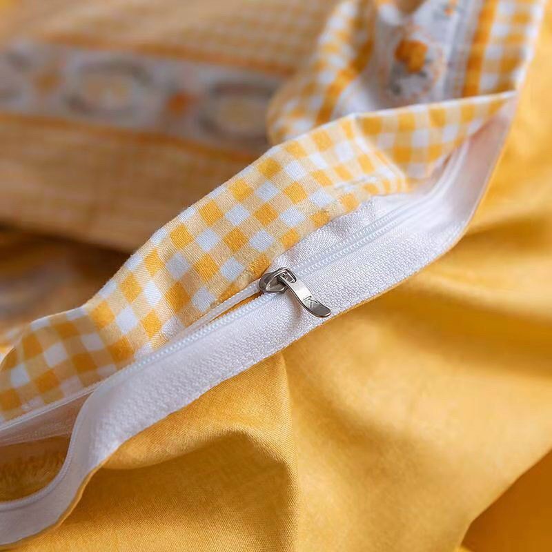 Bộ Chăn Ga Gối Nhập Khẩu Kẻ Vàng Tươi Cotton Poly