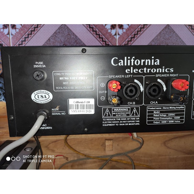 Âm ly  liền vang California  F330, chống hú mic, có blutoot tiện dụng, chuẩn hãng, hát hay