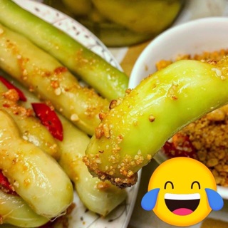 Me ngâm chua ngọt