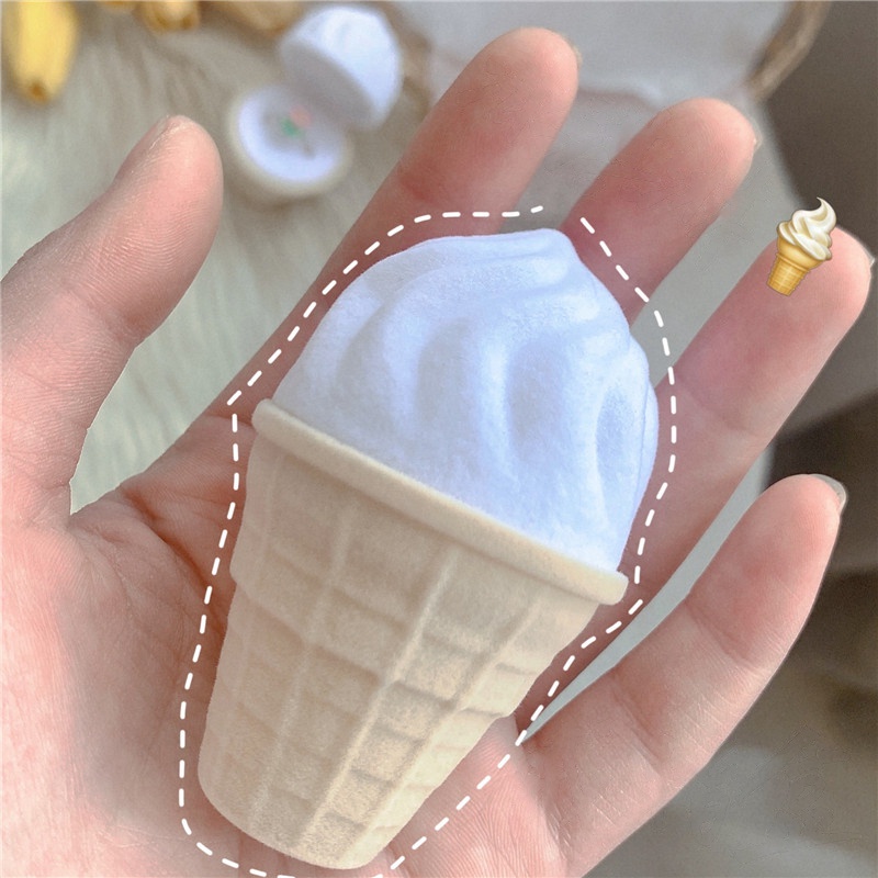 Hộp Đựng Nhẫn Hình Cây Kem Ốp