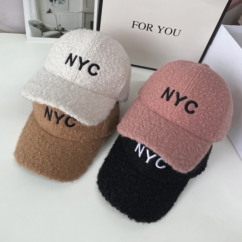 Nón Kết Vải Lông Cừu Thêu Chữ NYC Thời Trang Hàn Quốc Dễ Phối Đồ Cho Nữ