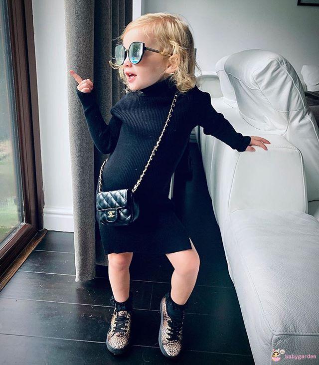 Đầm Len Dài Tay Cổ Cao Màu Trơn Dành Cho Bé Gái