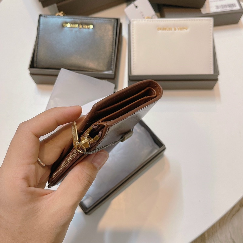 Ví xê ka nguyên hộp dập nhỏ gọn tiện lợi