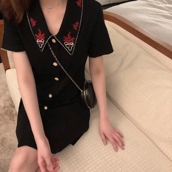 Đầm Chữ A Có Cổ Phong Cách Hàn Quốc Thời Trang | BigBuy360 - bigbuy360.vn