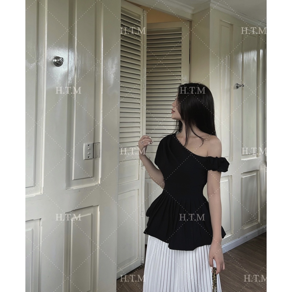 Set Áo Lệch Vai Chân Váy Xếp Ly
