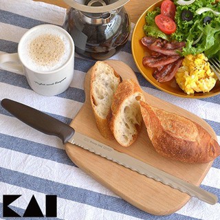 ORDER CẮT BÁNH MÌ