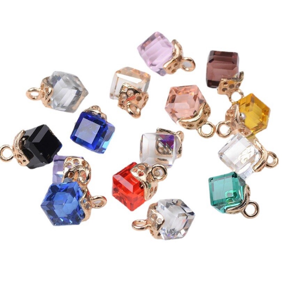 Mặt Dây Pha Lê Khối Vuông 8x8mm