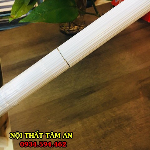 Cút nối thanh treo rèm vải vô cùng tiện lợi và dễ sử dụng - Rèm Cửa Tâm An | BigBuy360 - bigbuy360.vn