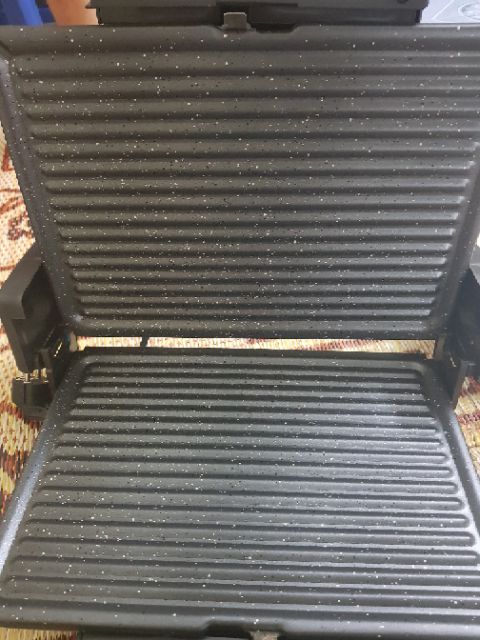 _ Máy ép bánh mỳ