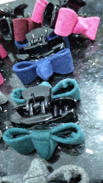 Kẹp tóc nơ đẹp ngẫu nhiên màu. Giá 30.000₫/1 cái