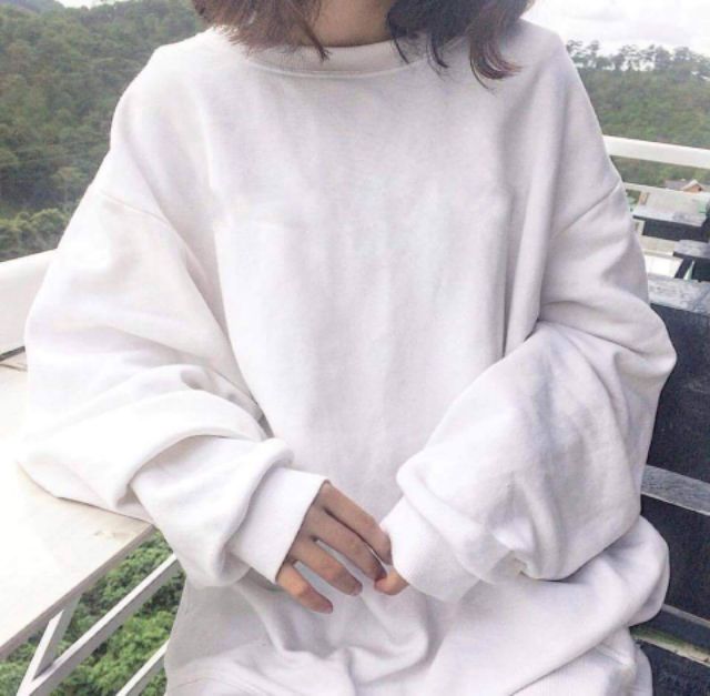 SWEATER BASIC TRẮNG UNISEX