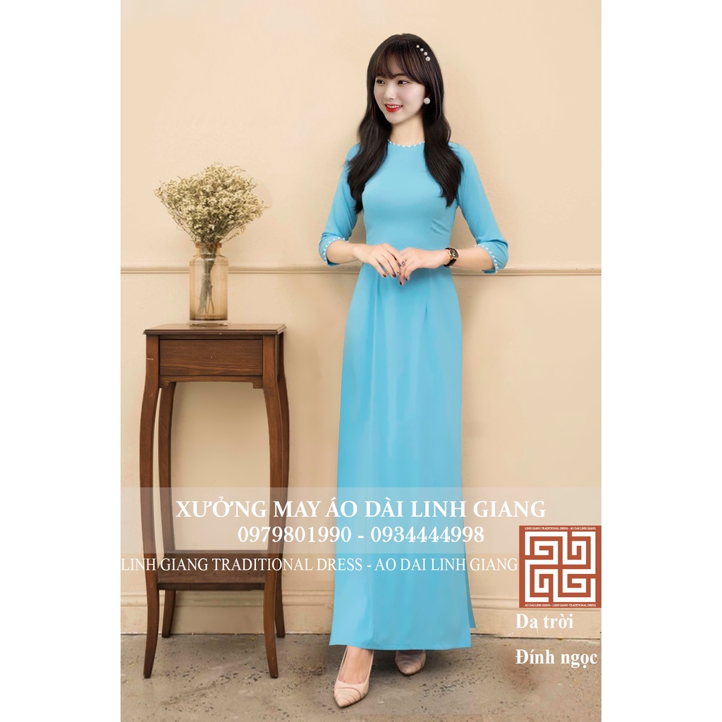 Bộ áo dài cổ tròn đính ngọc - LINH GIANG