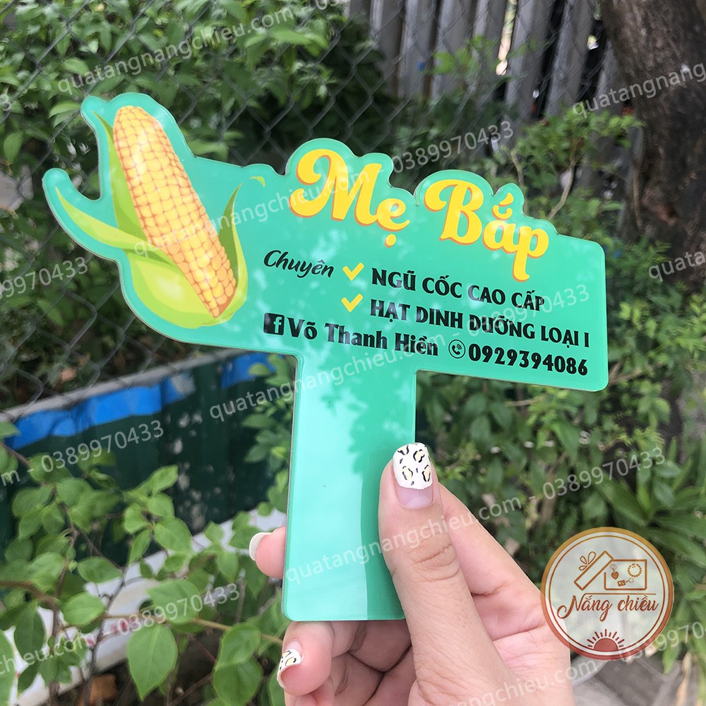 Bảng hiệu cầm tay dành cho shop bán hàng  online, shop bán các loại hạt ngũ cốc, hạt dinh dưỡng, chất liệu mica an toàn