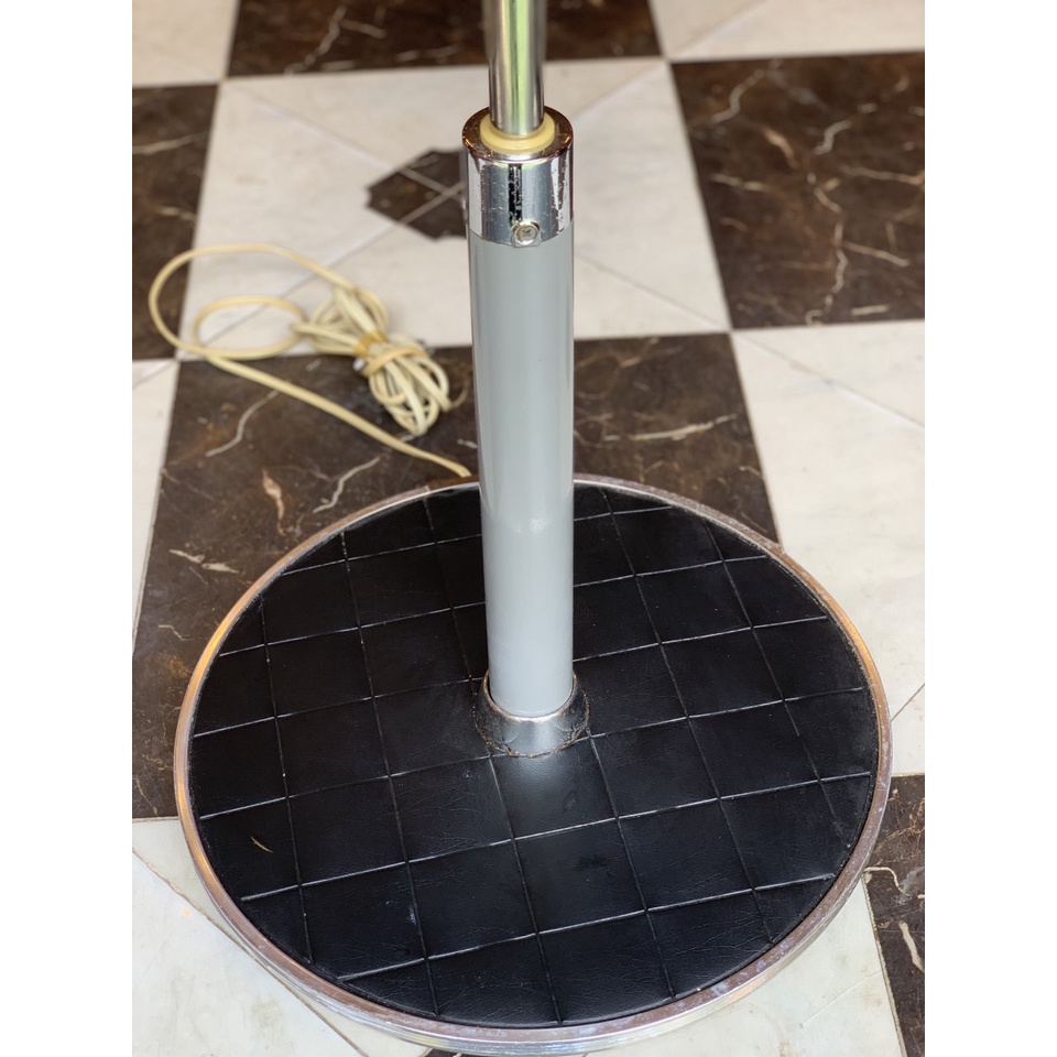 Quạt Toshiba gang sắt đế da Nhật nội địa