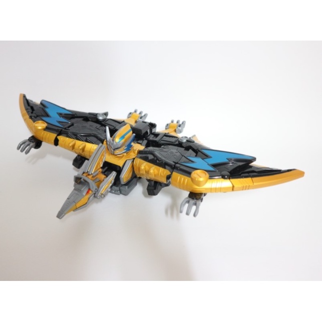 Nhân Vật Bandai Power Rangers Dino Force DX Cá Tính