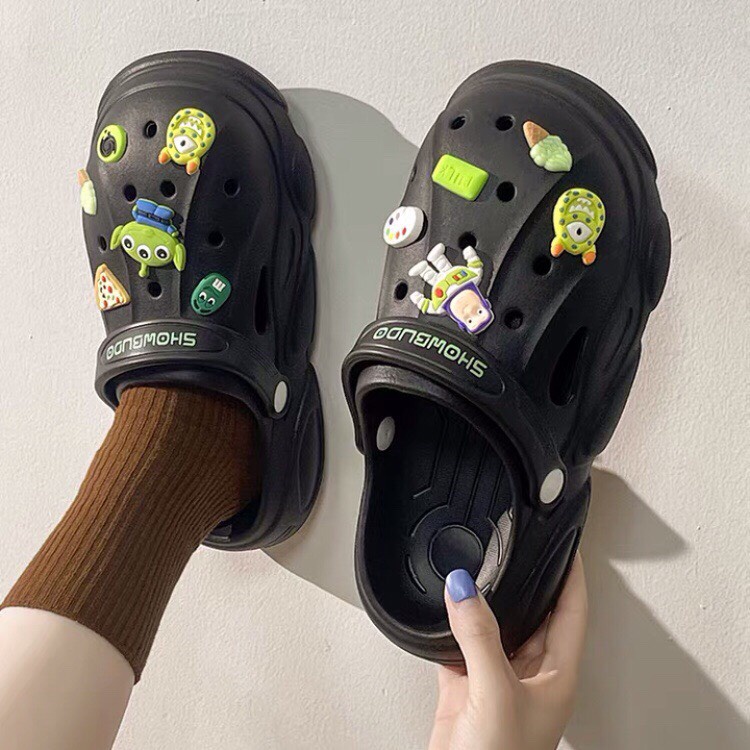Dép sục CROSS độn đế tăng chiều cao 5cm tặng kèm Sticker dễ thương mẫu mới năm nay