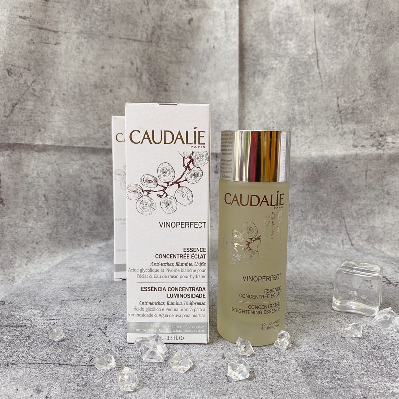 [Mẫu mới 2022] Nước Thần Dưỡng trắng da ngừa nám Caudalie Vinoperfect Concentrated Brightening Essence - 100ml