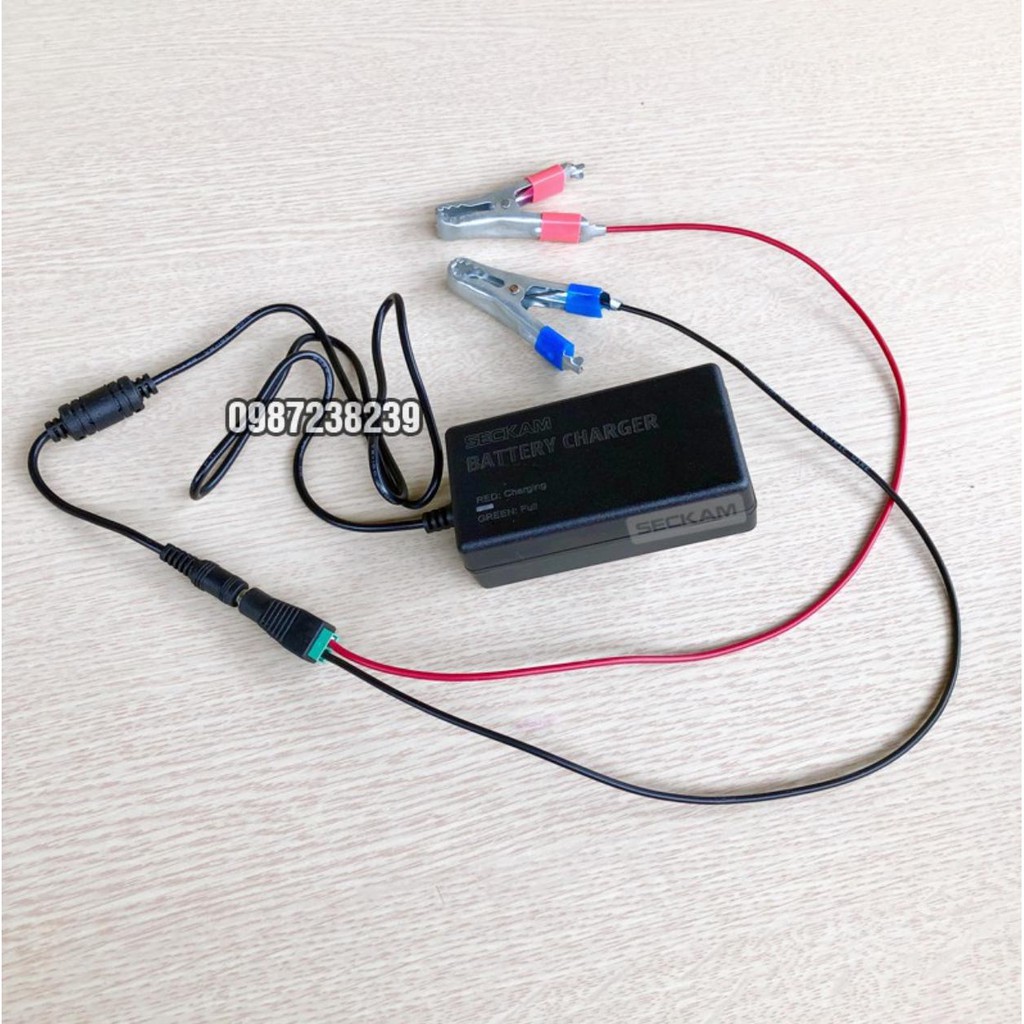 Sạc pin sắt LifePO4 14.6V 2.5A tự ngắt khi pin đầy có đèn led báo trình trạng sạc