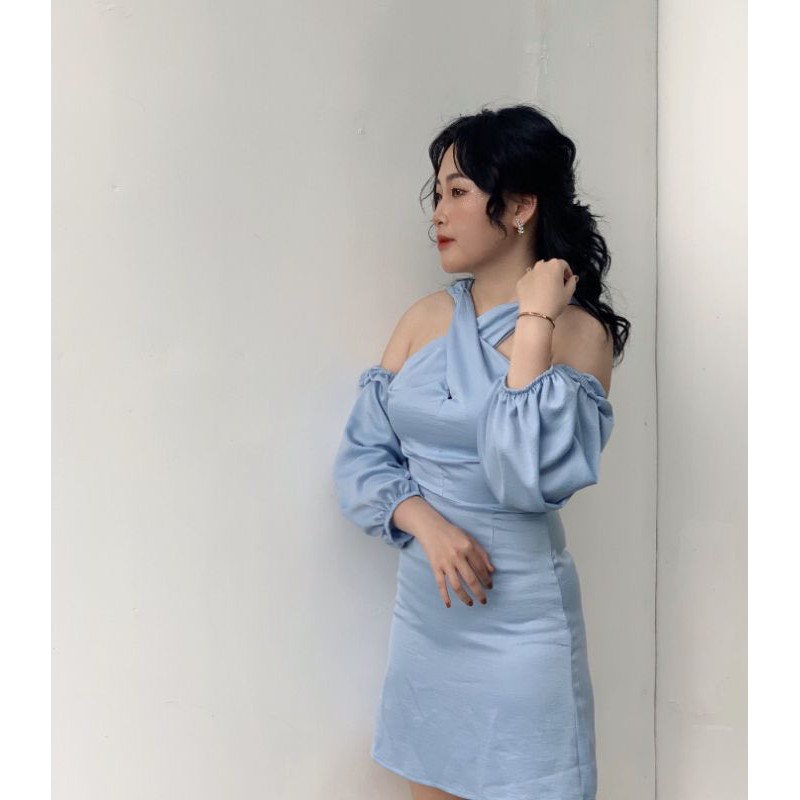 [Váy thiết kế] váy yếm thiết kế cổ xoắn thu đông Pearl.21 | BigBuy360 - bigbuy360.vn
