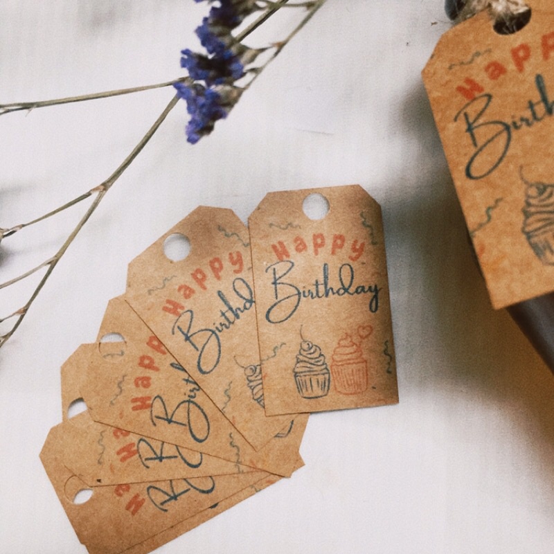 40 tag 3x5cm Happy Birthday  treo hộp quà/ túi / chai lọ / lon pet