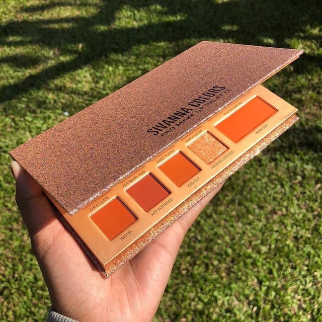 BẢNG PHẤN MẮT SIVANNA PRO MAKEUP PALETTE HF2009