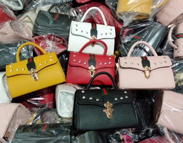 Túi đeo chéo ( các loại mẫu túi đeo cheo) | BigBuy360 - bigbuy360.vn