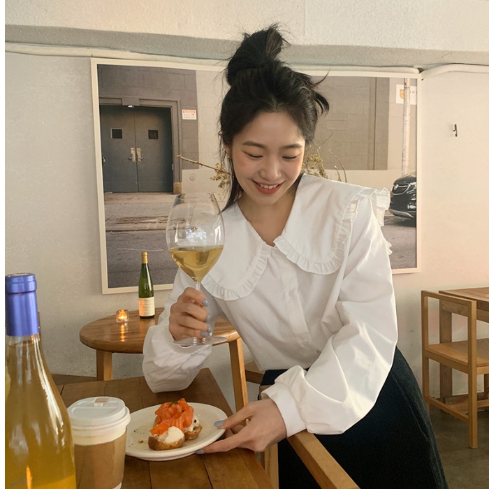 Áo Sơ Mi Trắng Dáng Rộng Cổ Bèo Phong Cách Hàn Quốc Nữ Tính