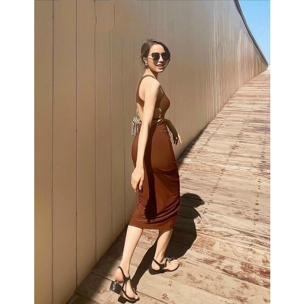 Đầm body ba lỗ dáng dài khoét lưng sexy năng động cá tính 015