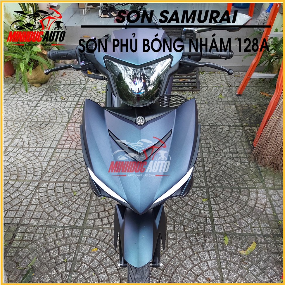Sơn phủ bóng trong samurai 128A Sơn xịt Samurai nhập khẩu từ Malaysia.