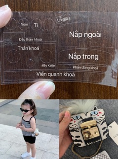 Miếng dán khoá túi  Metropolis chống trầy
