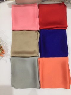 Khăn turban vuông trơn lụa đẹp 70*70
